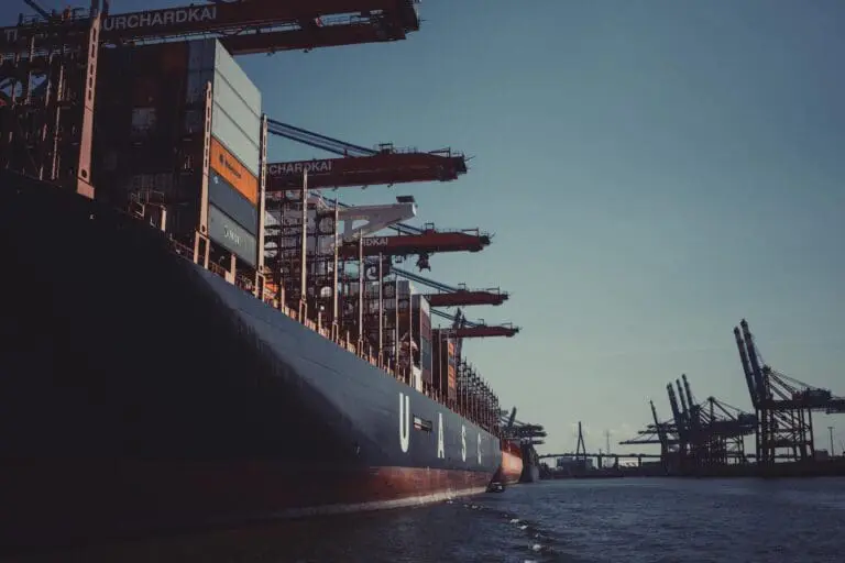 Innowacje w Logistyce: Nowe Technologie Zmieniające Oblicze Firmowej Logistyki